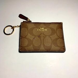 Coach wallet (Authentic)